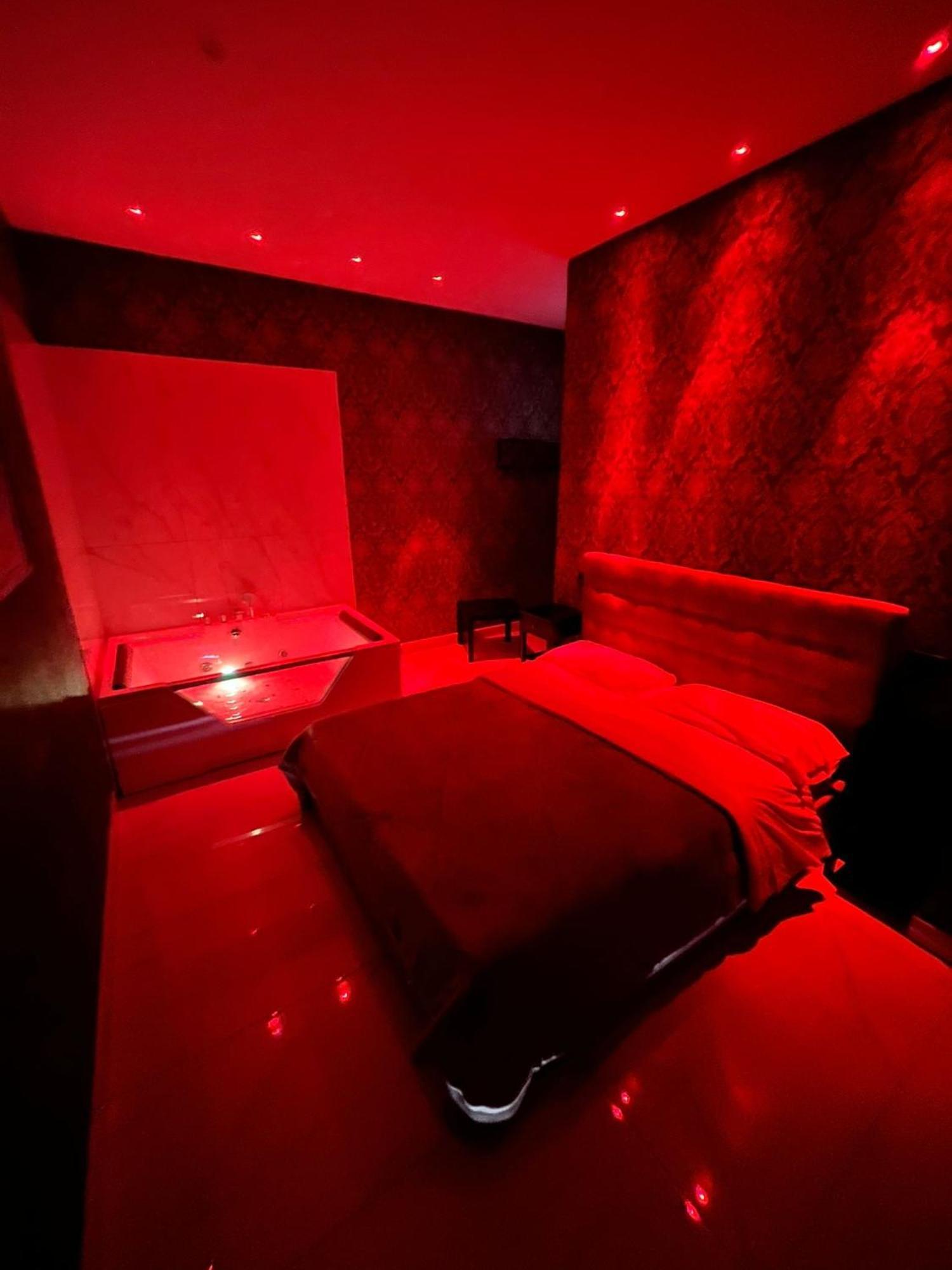 Life Hotel Casalnuovo Di Napoli Eksteriør billede