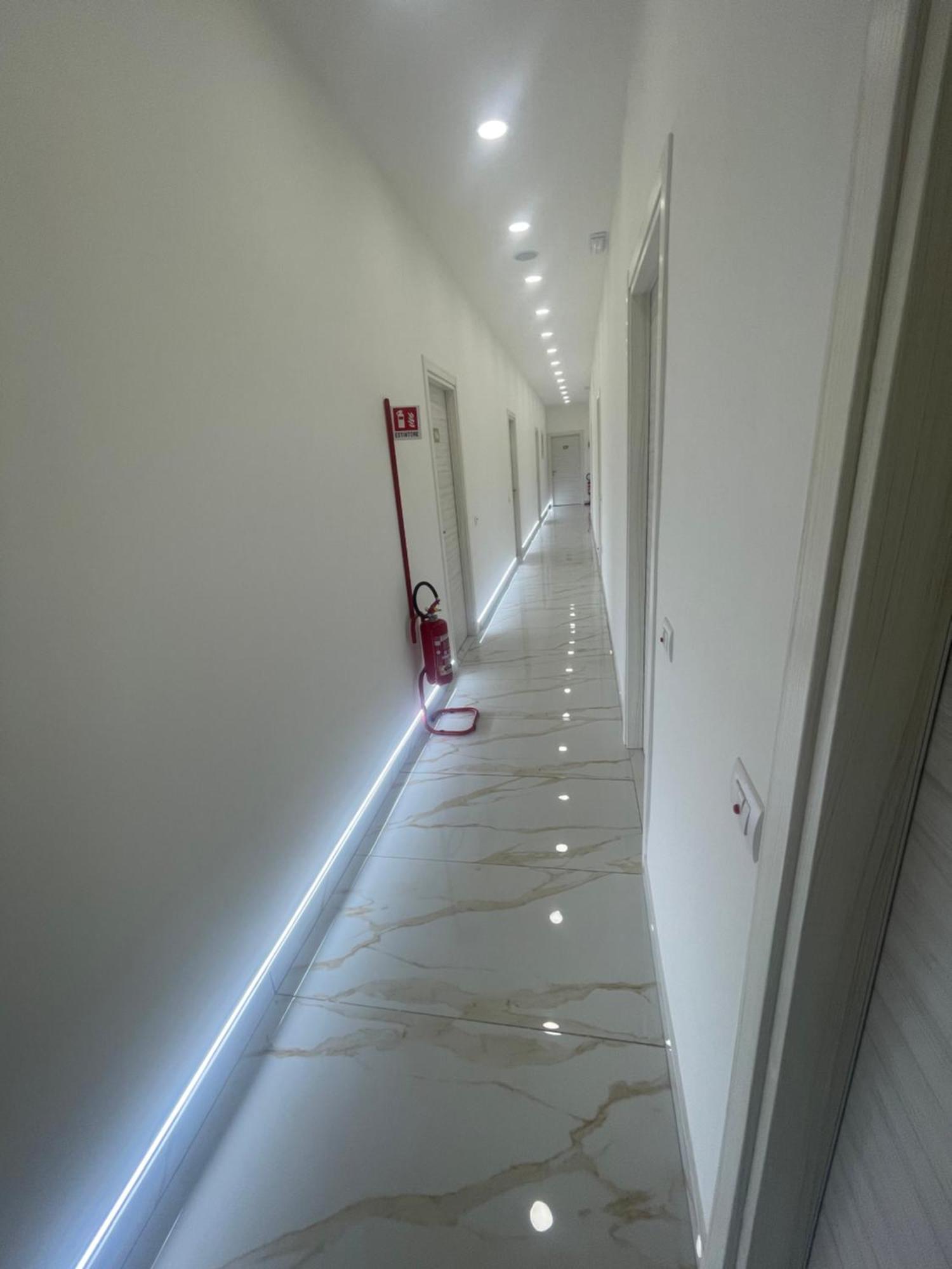 Life Hotel Casalnuovo Di Napoli Eksteriør billede