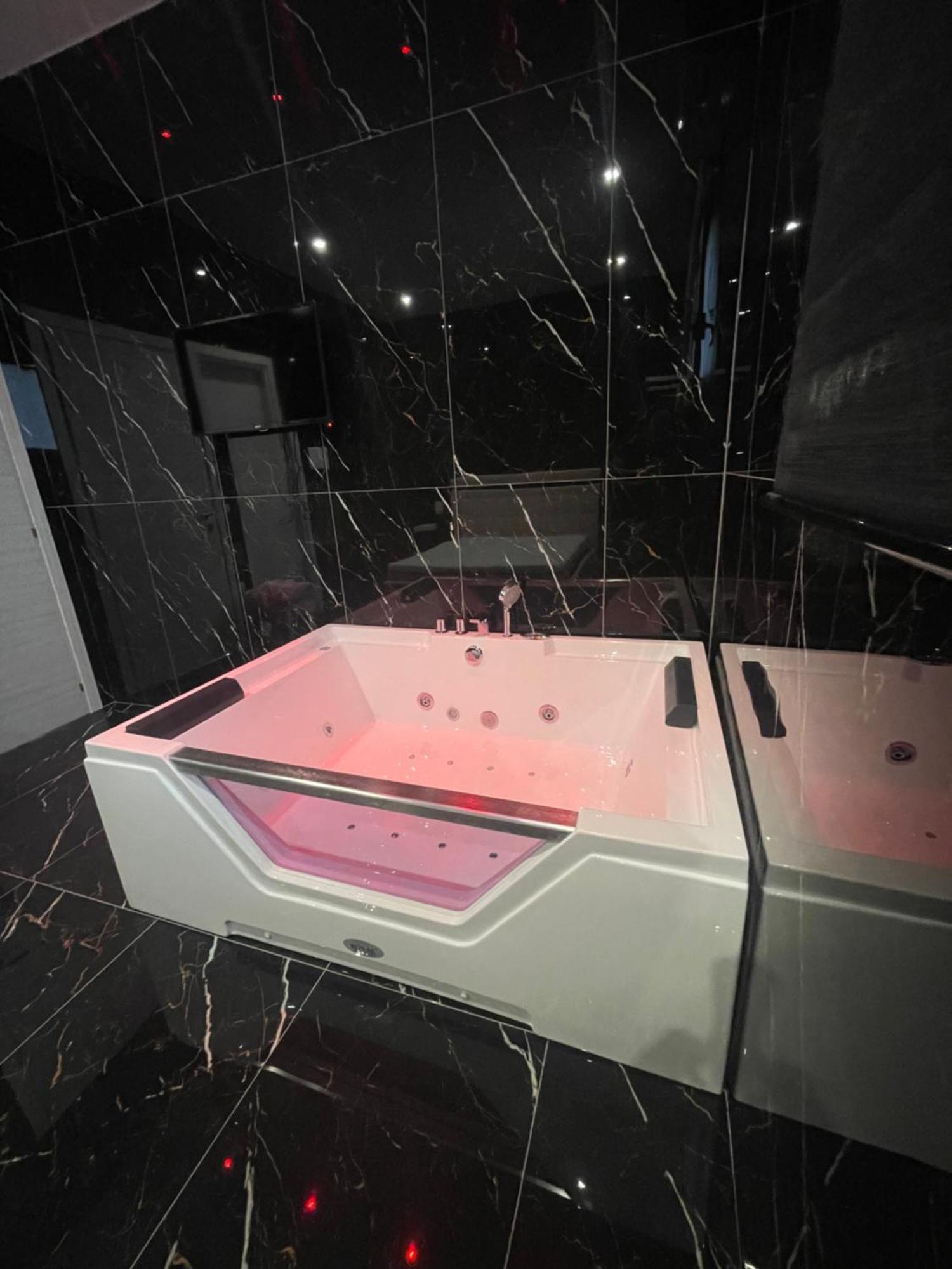 Life Hotel Casalnuovo Di Napoli Eksteriør billede