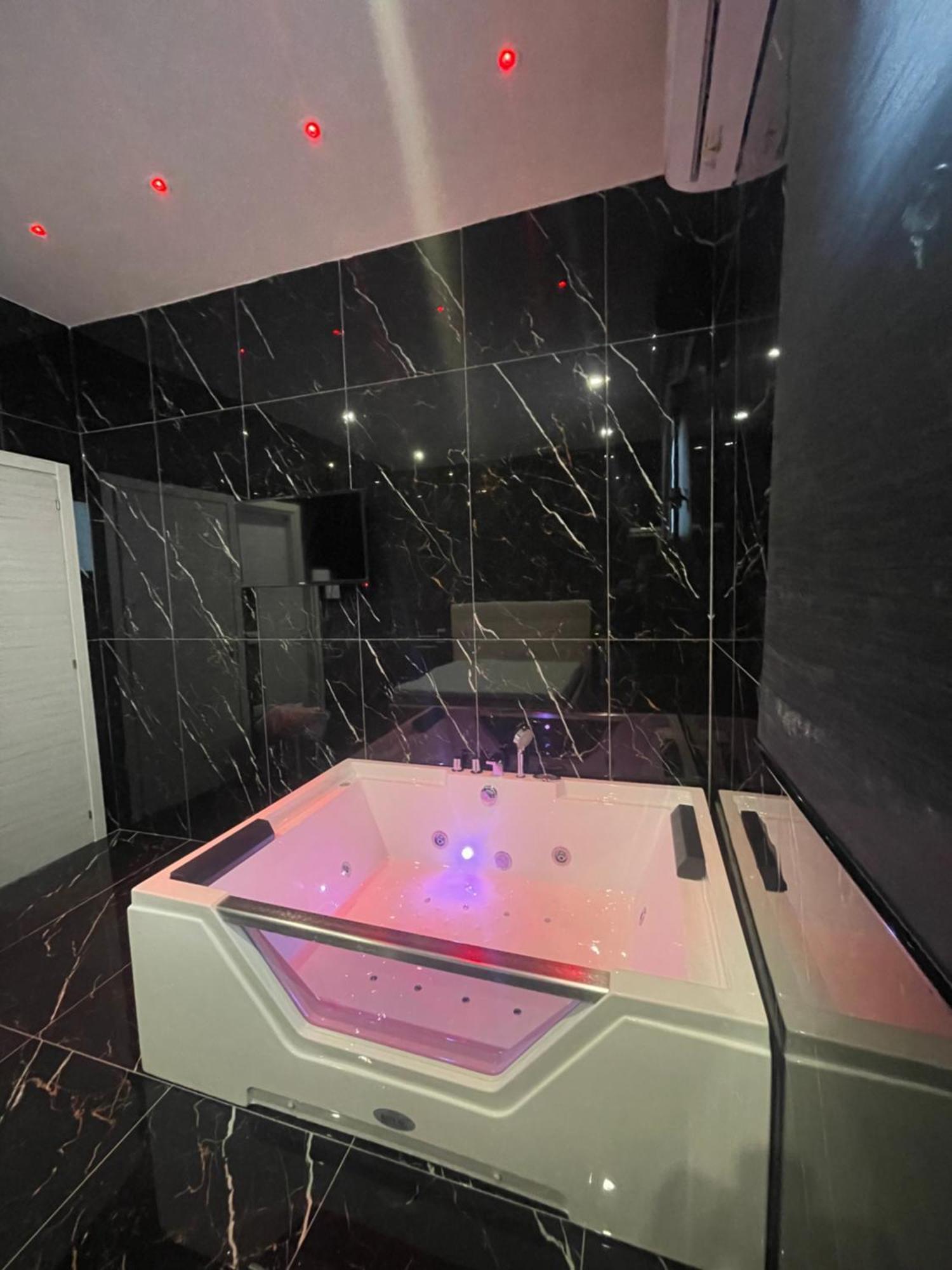 Life Hotel Casalnuovo Di Napoli Eksteriør billede